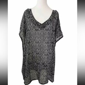 Mazu Swim Black White Side Split Swimsuit Cover Up Size L NWT